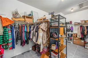 12763 Trent Pl, Victorville, CA 92392 - Photo 23