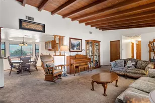 19456 St Timothy Ln, Apple Valley, CA 92307 - Photo 9