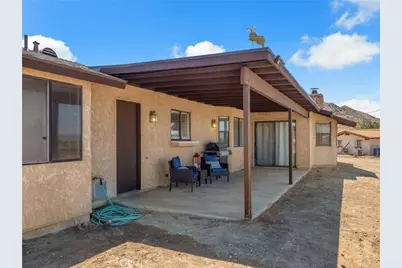 19456 Saint Timothy Lane, Apple Valley, CA 92307 - Photo 31