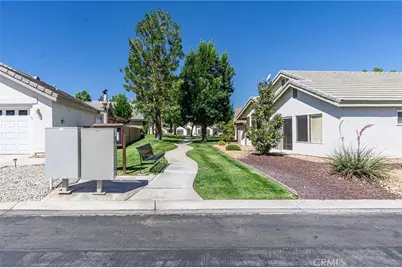 19581 Saint Andrews Way, Apple Valley, CA 92308 - Photo 37