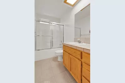 13030 Palos Grande Drive, Victorville, CA 92395 - Photo 37