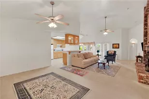 13030 Palos Grande Dr, Victorville, CA 92395 - Photo 11