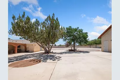 8756 Oakwood, Hesperia, CA 92345 - Photo 29