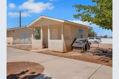 8756 Oakwood, Hesperia, CA 92345 - Photo 31