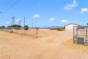 6919 Coriander, Oak Hills, CA 92344 - Photo 43