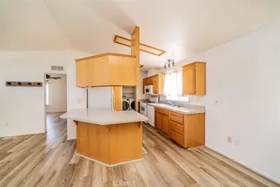 3621 Vista, Phelan, CA 92371 - Photo 9