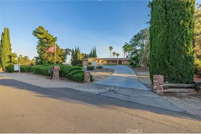 19459 Shasta Road, Apple Valley, CA 92307 - Photo 3