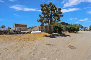 3183 McMillan Rd, Phelan, CA 92371 - Photo 13