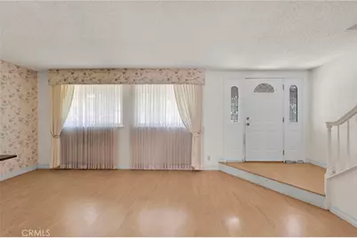 10031 Delano, Cypress, CA 90630 - Photo 7