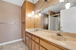 18420 Niagara, Victorville, CA 92395 - Photo 19