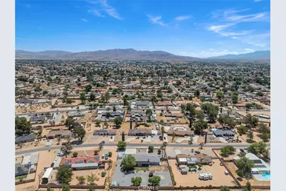 20375 Eyota, Apple Valley, CA 92308 - Photo 3