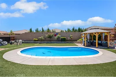 14435 Arthur, Oak Hills, CA 92344 - Photo 25