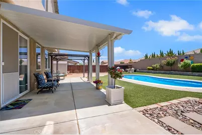 14435 Arthur, Oak Hills, CA 92344 - Photo 29