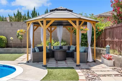 14435 Arthur, Oak Hills, CA 92344 - Photo 27