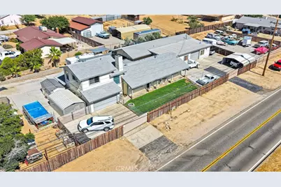 11590 Peach, Hesperia, CA 92345 - Photo 1