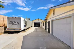 11590 Peach, Hesperia, CA 92345 - Photo 49