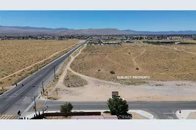 3112721 28 Central Road, Apple Valley, CA 92307 - Photo 3