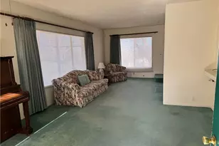 9432 Mountain Rd, Pinon Hills, CA 92372 - Photo 11