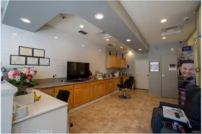 2079 Compton Avenue, Corona, CA 92881 - Photo 7