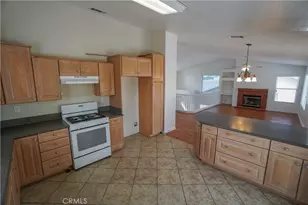 13470 W Nolina Dr, Hesperia, CA 92344 - Photo 11