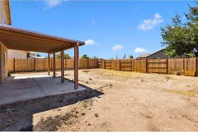 13776 Foxfire Road, Victorville, CA 92392 - Photo 43