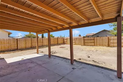 13776 Foxfire Road, Victorville, CA 92392 - Photo 31