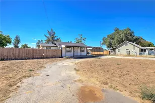 34335 County Line, Yucaipa, CA 92399 - Photo 3