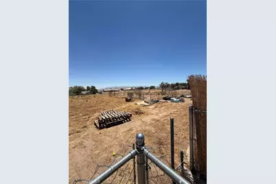 10623 4th, Hesperia, CA 92345 - Photo 23