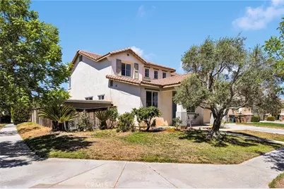 8430 Fillmore Court, Oak Hills, CA 92344 - Photo 3