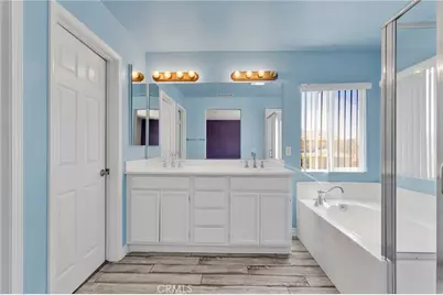 8430 Fillmore Court, Oak Hills, CA 92344 - Photo 35