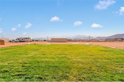 14825 Pela Road, Apple Valley, CA 92307 - Photo 37