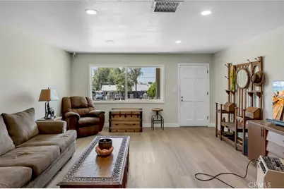 18310 Santa Fe, San Bernardino, CA 92407 - Photo 3
