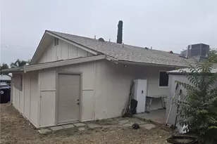 18310 Santa Fe, San Bernardino, CA 92407 - Photo 29