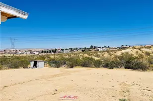 16131 Llanada, Victorville, CA 92394 - Photo 19