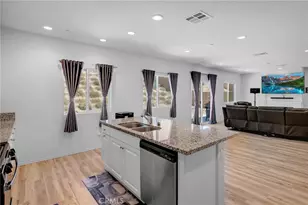 16167 Hamilton Ct, Victorville, CA 92394 - Photo 13