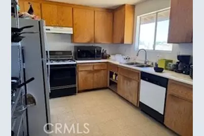 16766 Walpi, Apple Valley, CA 92307 - Photo 5