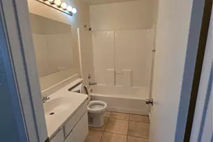 10528 Cascade Ct, Adelanto, CA 92301 - Photo 13