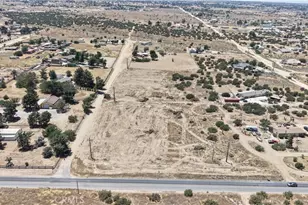9232 Eaby, Phelan, CA 92371 - Photo 1