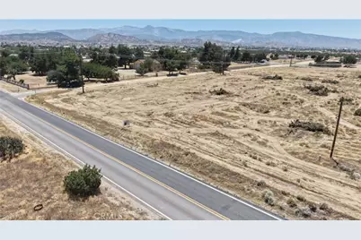 9232 Eaby, Phelan, CA 92371 - Photo 9