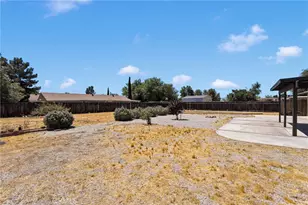 14475 Pioneer, Apple Valley, CA 92307 - Photo 25