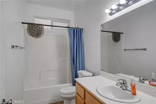 13865 Finch, Victorville, CA 92394 - Photo 11