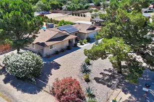 10415 Redwood Ave, Hesperia, CA 92345 - Photo 3