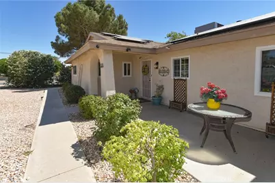 10415 Redwood Avenue, Hesperia, CA 92345 - Photo 7