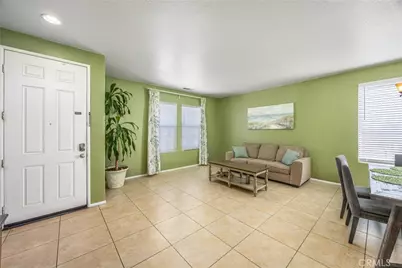 13633 Zircon Way, Victorville, CA 02394 - Photo 7