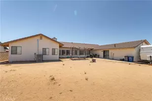 13382 Ivanpah, Apple Valley, CA 92308 - Photo 37