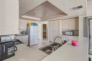 13382 Ivanpah, Apple Valley, CA 92308 - Photo 11