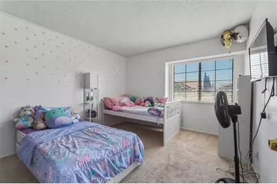 13382 Ivanpah, Apple Valley, CA 92308 - Photo 27