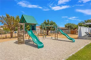 7735 Minstead, Hesperia, CA 92345 - Photo 39