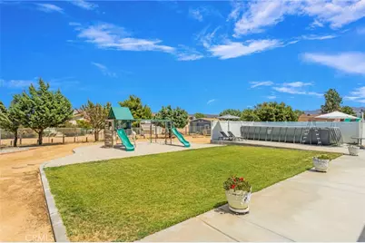 7735 Minstead, Hesperia, CA 92345 - Photo 43