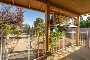 22410 Broken Lance Ct, Apple Valley, CA 92307 - Photo 29